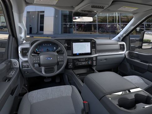 New 2025 Ford F250 XLT w/ Black Appearance Package image 10