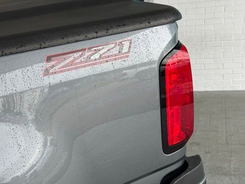 Used 2021 Chevrolet Colorado Z71 image 10