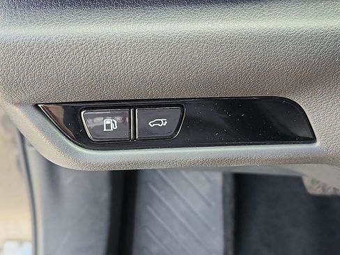 Used 2025 Lexus NX 350h AWD w/ Accessory Package (2T) image 24