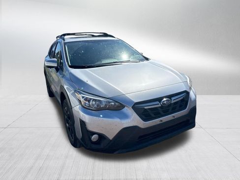 Used 2021 Subaru Crosstrek 2.0i Premium w/ Moonroof Package AWD/4WD image 4