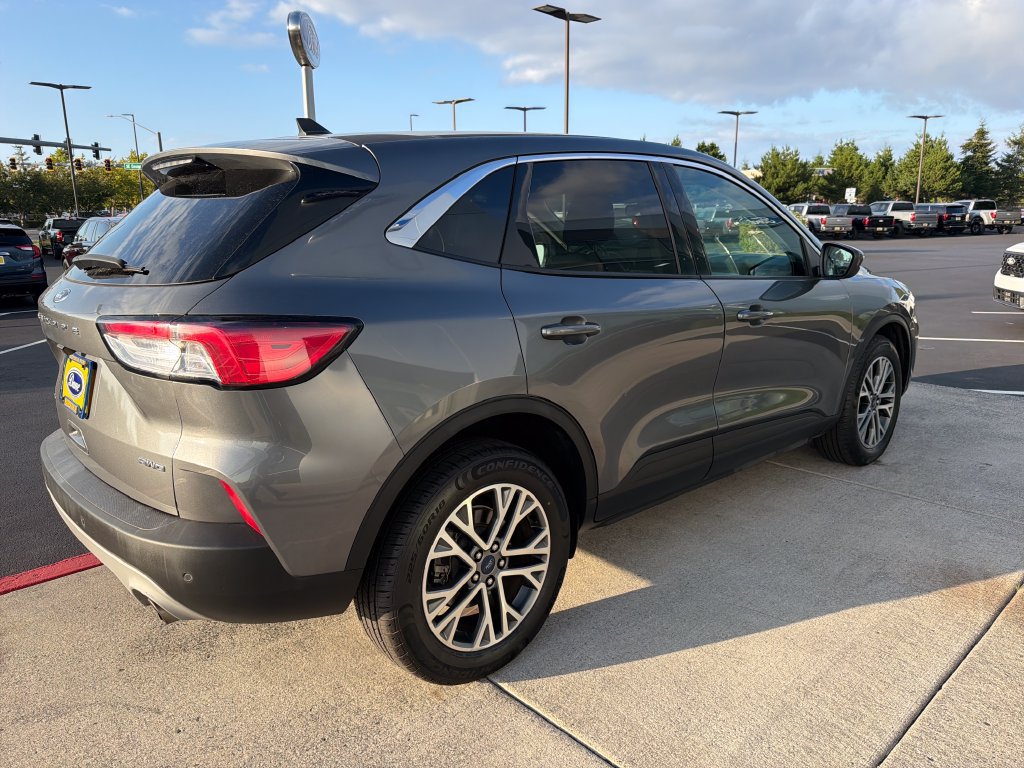 Used 2022 Ford Escape SEL AWD/4WD image 4