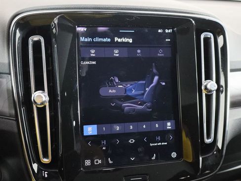 Used 2023 Volvo C40 P8 Recharge Plus w/ Protection Package Premier image 29