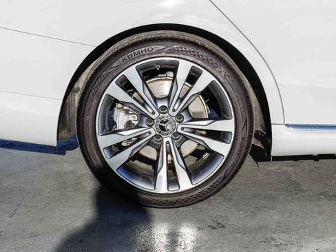 Used 2019 Mercedes-Benz C 300 Sedan image 12