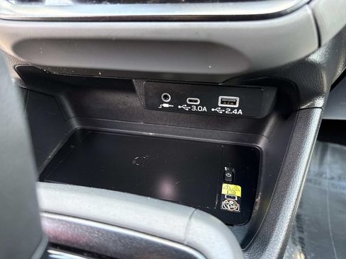 Used 2024 Subaru Crosstrek 2.5i Sport AWD/4WD image 31