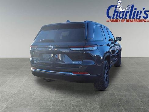 New 2025 Jeep Grand Cherokee Limited w/ Luxury Tech Group II AWD/4WD image 4