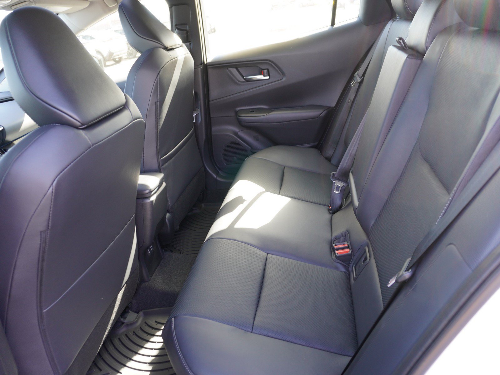 New 2027 Toyota Prius FWD image 13
