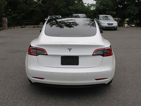 Used 2021 Tesla Model 3 Standard Range Plus RWD image 6