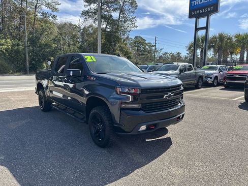 Used 2021 Chevrolet Silverado 1500 LT Trail Boss w/ Convenience Package II image 10