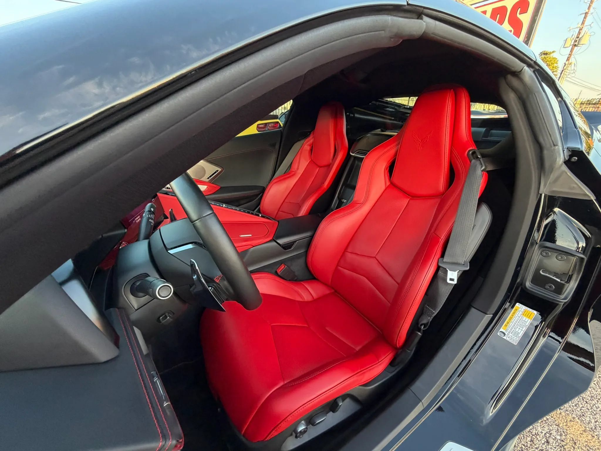 Used 2020 Chevrolet Corvette Stingray Preferred Cpe w/ 2LT Preferred Equipment Group RWD image 23