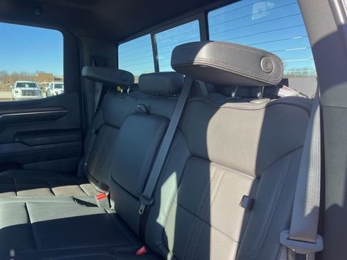 Used 2023 Chevrolet Silverado 1500 High Country w/ High Country Premium Package image 40