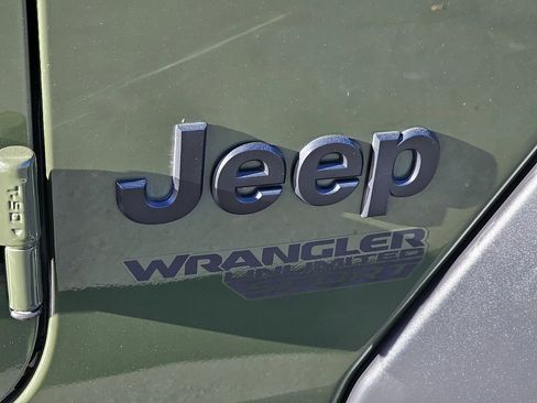 Used 2021 Jeep Wrangler Unlimited Sport image 14