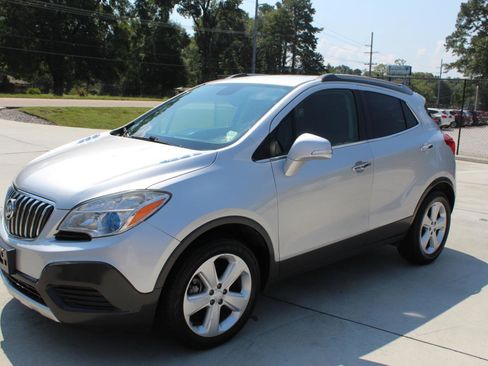 Used 2015 Buick Encore FWD image 20