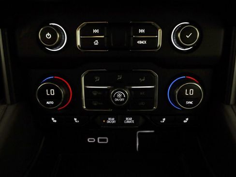 Used 2023 Chevrolet Tahoe Z71 w/ Z71 Off-Road Package image 38