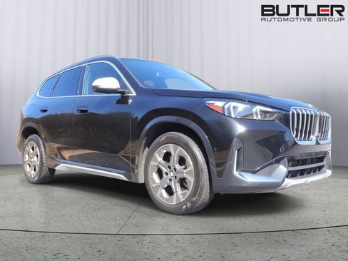 Used 2023 BMW X1 xDrive28i w/ Premium Package image 8