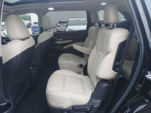 Used 2024 Subaru Ascent Limited w/ Technology Package AWD/4WD image 30