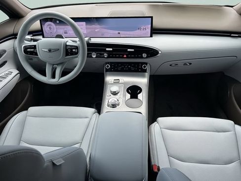 New 2026 Genesis GV70 2.5T Advanced AWD/4WD image 18