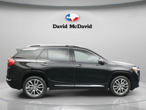 Used 2022 GMC Terrain Denali w/ LPO, Cargo Package AWD/4WD image 9