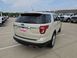 Used 2018 Ford Explorer XLT w/ Equipment Group 202A image 6