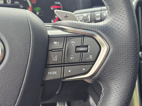 Used 2024 Lexus LX 600 F Sport AWD/4WD image 27