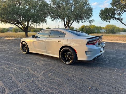 Used 2021 Dodge Charger R/T w/ Plus Group image 5