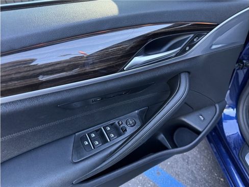 Used 2017 BMW 530i image 18