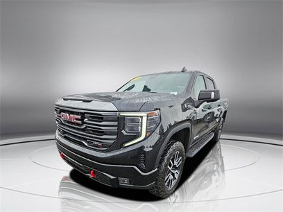 Used 2022 GMC Sierra 1500 AT4 w/ AT4 Preferred Package