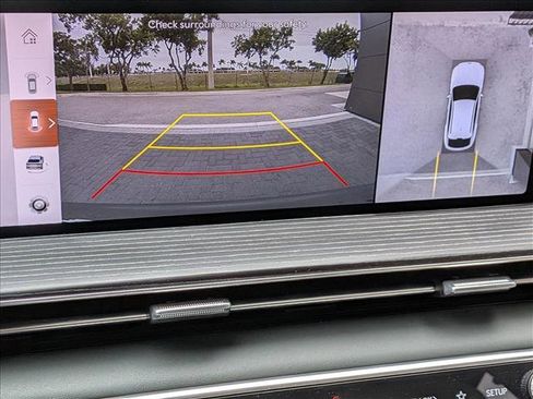 Used 2025 Genesis GV80 3.5T image 13