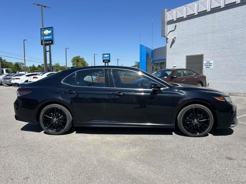 Used 2024 Toyota Camry XSE FWD image 2