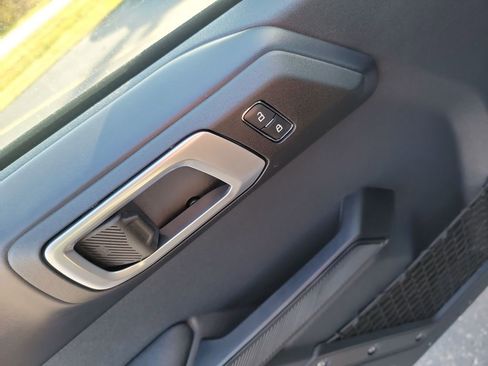 New 2025 Ford Bronco Badlands image 11