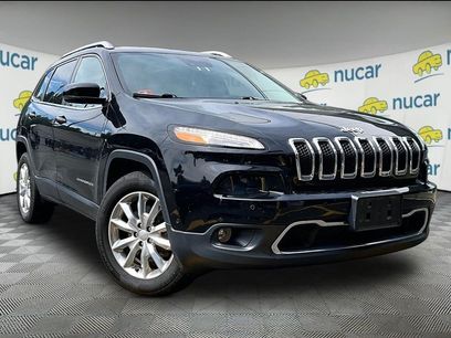 Used 2017 Jeep Cherokee Limited w/ Luxury Group