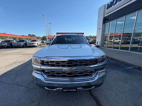 Used 2018 Chevrolet Silverado 1500 LTZ w/ Sport Package image 5