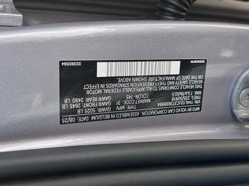 New 2026 Volvo XC40 B5 Plus w/ Protection Package Premier image 29