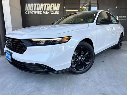 New 2025 Honda Accord SE