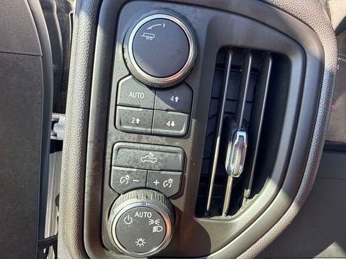 Used 2024 Chevrolet Silverado 1500 Custom Trail Boss AWD/4WD image 19