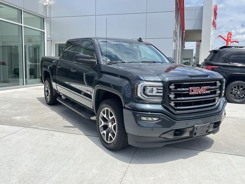 Used 2017 GMC Sierra 1500 SLT AWD/4WD image 2