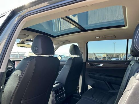 New 2026 Volkswagen Atlas SEL AWD/4WD image 14