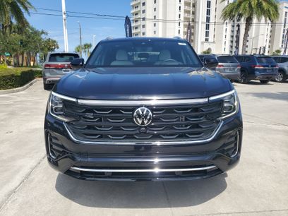 New 2025 Volkswagen Atlas Cross Sport SEL Premium R-Line