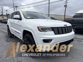 Used 2022 Jeep Grand Cherokee Laredo X video 1