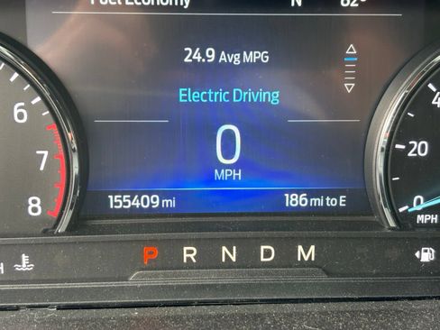 Used 2020 Ford Explorer Limited w/ Hybrid Equipment Group 310A AWD/4WD image 8
