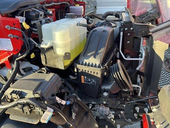 Used 2021 Ford F650 2WD Crew Cab Super Duty image 25