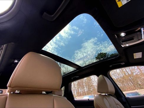 Used 2025 Kia Sorento SX Prestige w/ Olive Brown Leather Package image 24