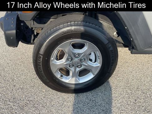 Used 2021 Jeep Wrangler Unlimited Sport image 20