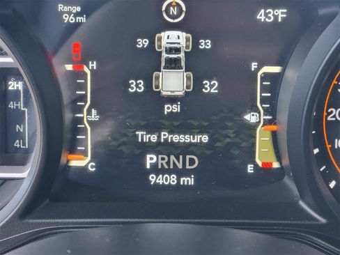 Used 2024 Jeep Gladiator Mojave image 20