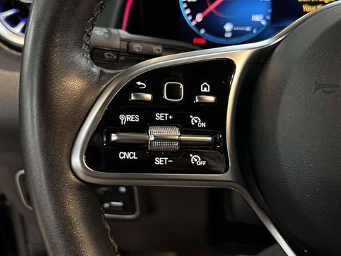 Certified 2023 Mercedes-Benz GLB 250 4MATIC image 21