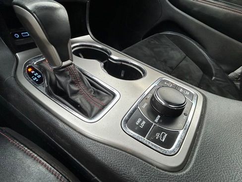 Used 2017 Jeep Grand Cherokee Trailhawk image 25