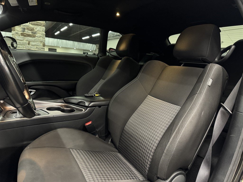 Used 2021 Dodge Challenger R/T RWD image 23