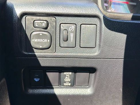 Used 2015 Toyota 4Runner SR5 RWD image 21