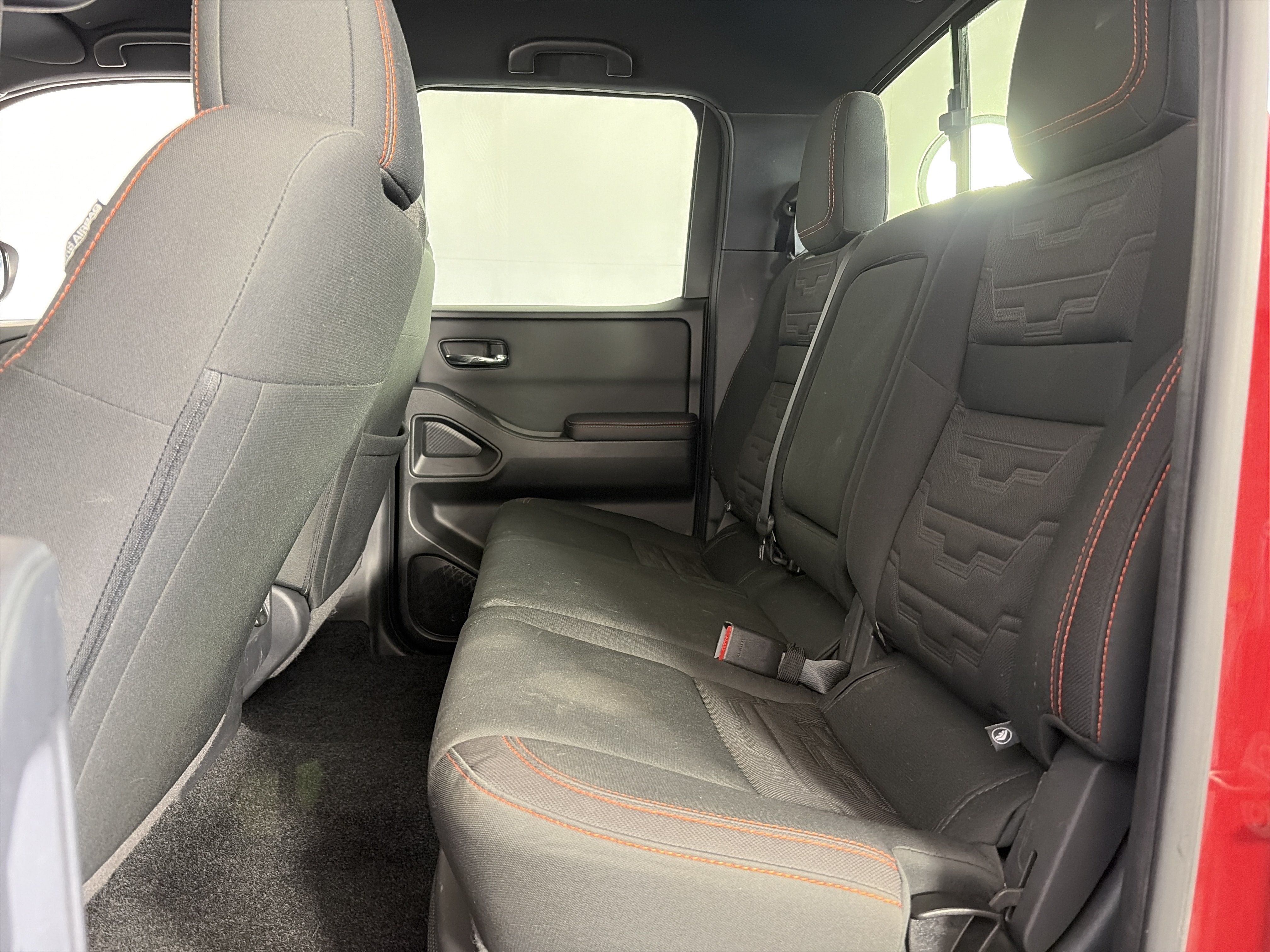 Used 2023 Nissan Frontier PRO-4X w/ Pro Convenience Package AWD/4WD image 11