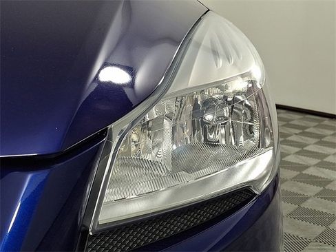 Used 2016 Ford Escape SE w/ SE Chrome Package image 11