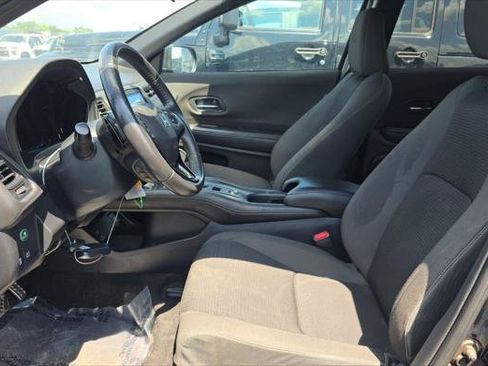 Used 2021 Honda HR-V Sport image 12